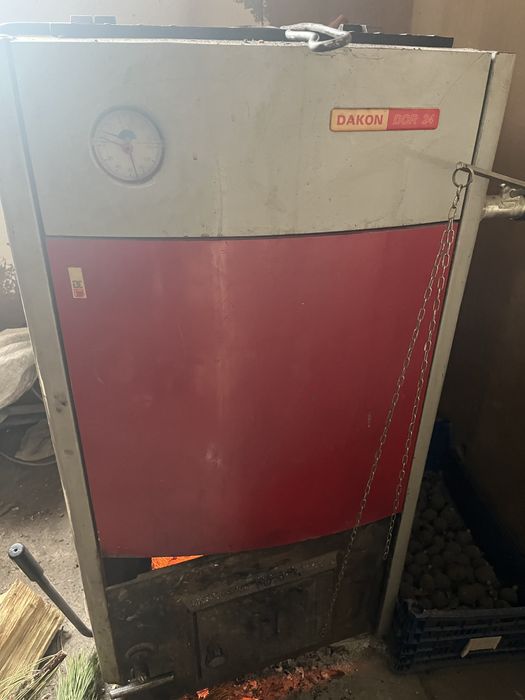 Твердопаливний котел