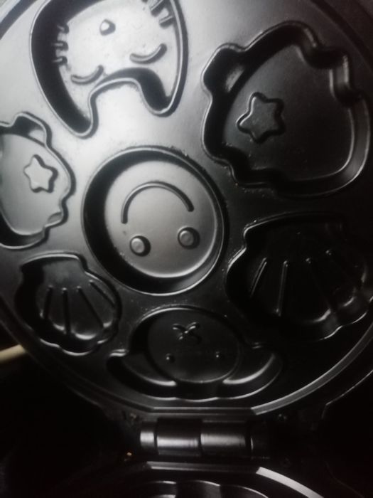 Кексниця,, смайлик,,Tristar,,