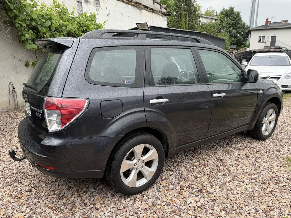 Subary Forester 2.0d•2010r•170 tys•PL Salon•Hak•Sprawny