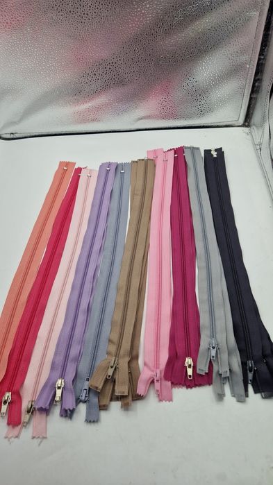 Zamki mix zestaw 20 szt.-40 cm.Promocja
