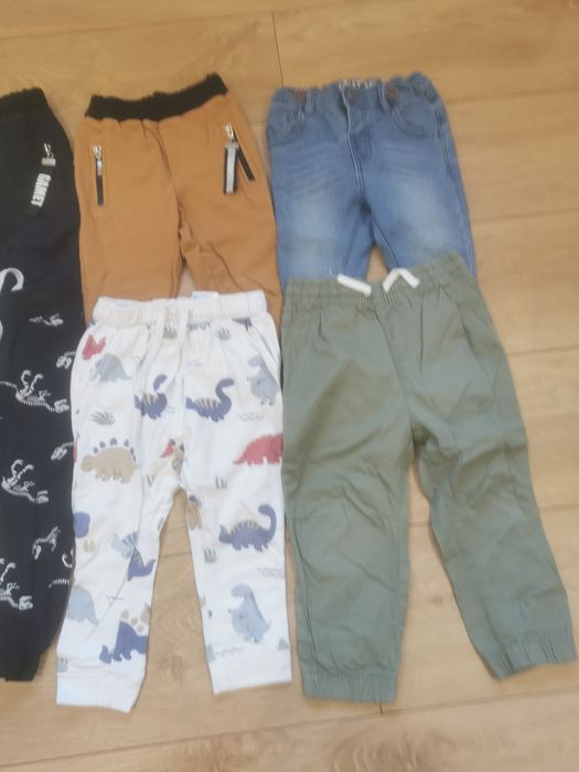 Spodnie chłopięce rozmiar 92