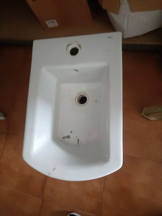 mobiliario casa banho variado