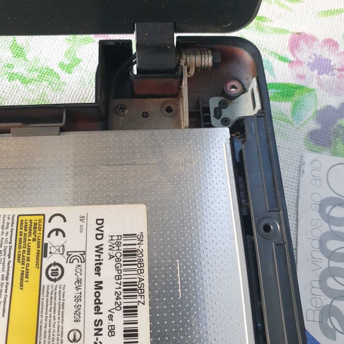 ASUS X54H bottom chassis without anomalies, remaining parts without anomalies64171735090177124