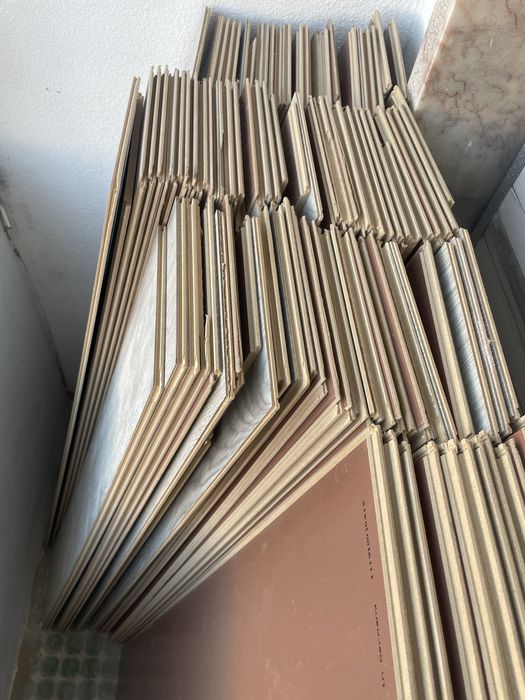 Chão flutuante laminado cinzento 7mm