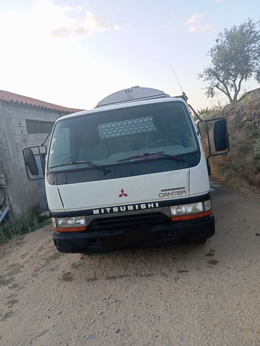 Mitsubishi Canter  Camião Cisterna