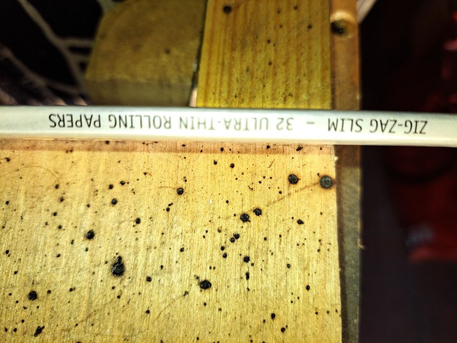 Papel de fumar  / mortalhas - vários