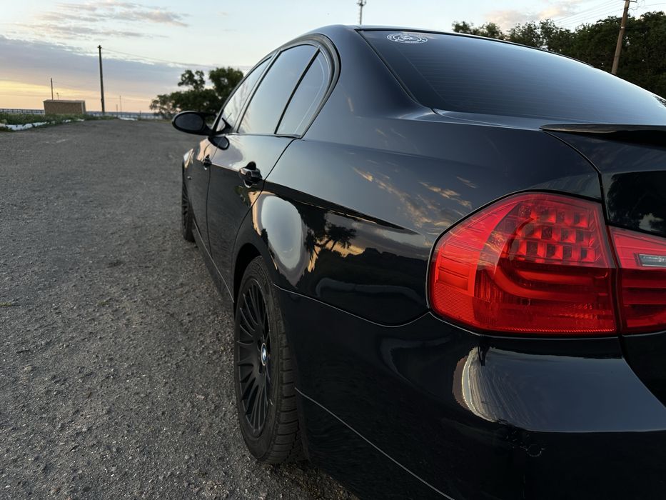 BMW 3 Серії (E90)