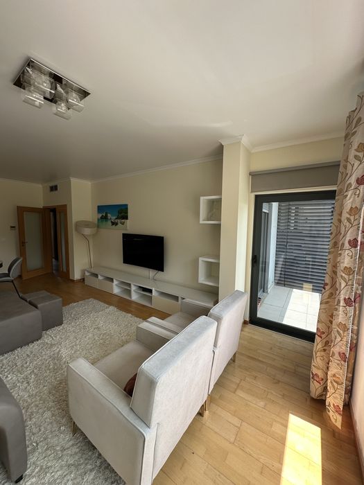 Apartamento T2 Totalmente Mobilado com garagem