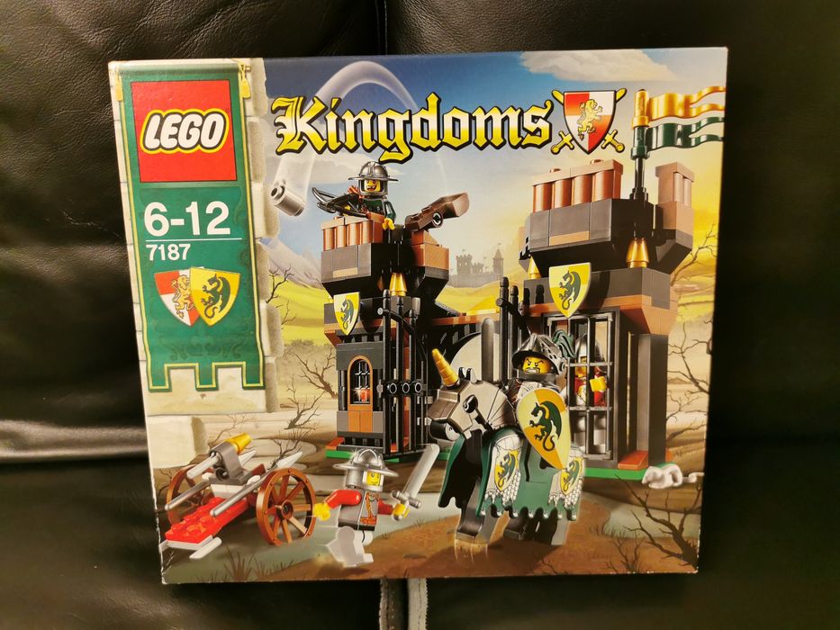 Lego Castle 7188, 10223, 7946, 7189, 7187, 7947, 7955