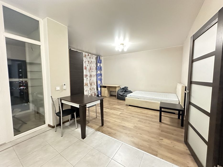 ЖК Яскравий , вул. Калнишевського 6 . Без %