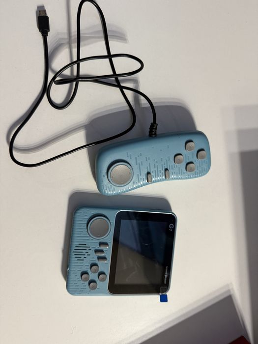 Ретро ігрова приставка SUP G7 Game Box Portable 666 in 1 AV Blue