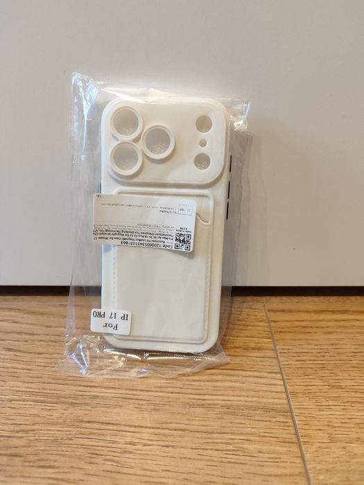 Case Iphone 17 pro (NOWE)