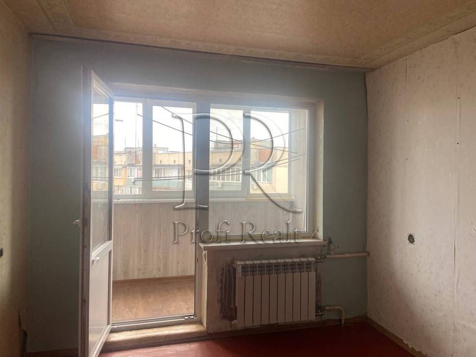 Продаж 2-ноі квартири по вул.Прирічна, Івасюка 5 ст.метро  Оболонь,Мінська