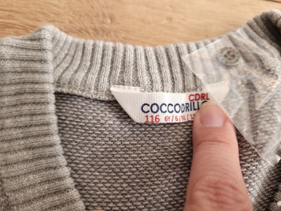 Sweterek rozpinany coccodrillo 116