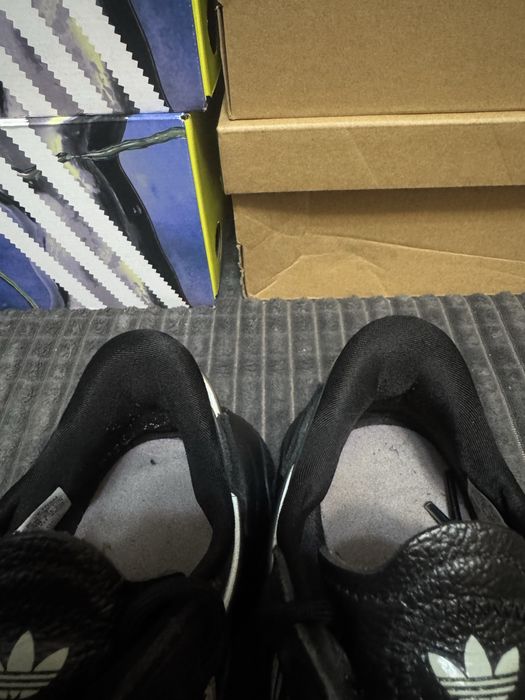 Жіночі кросівки ADIDAS OZWEEGO 38(24см) оригінал