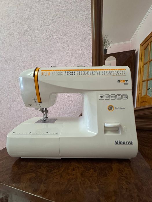 Швейна машинка Minerva Next 363D