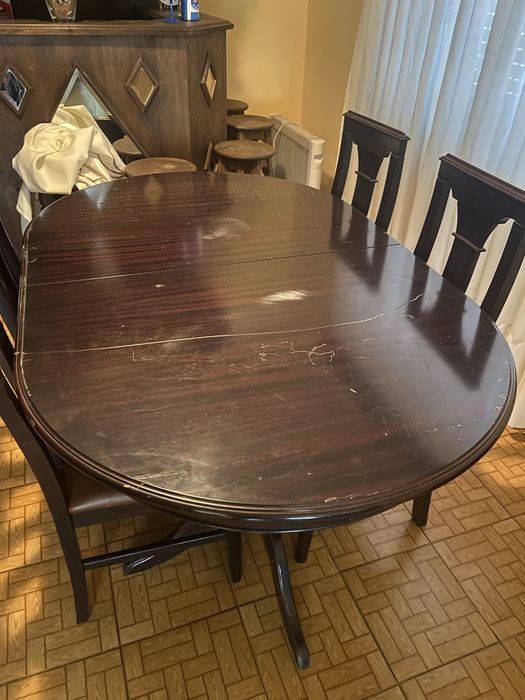 Mesa rustica extensivel com 4 cadeiras