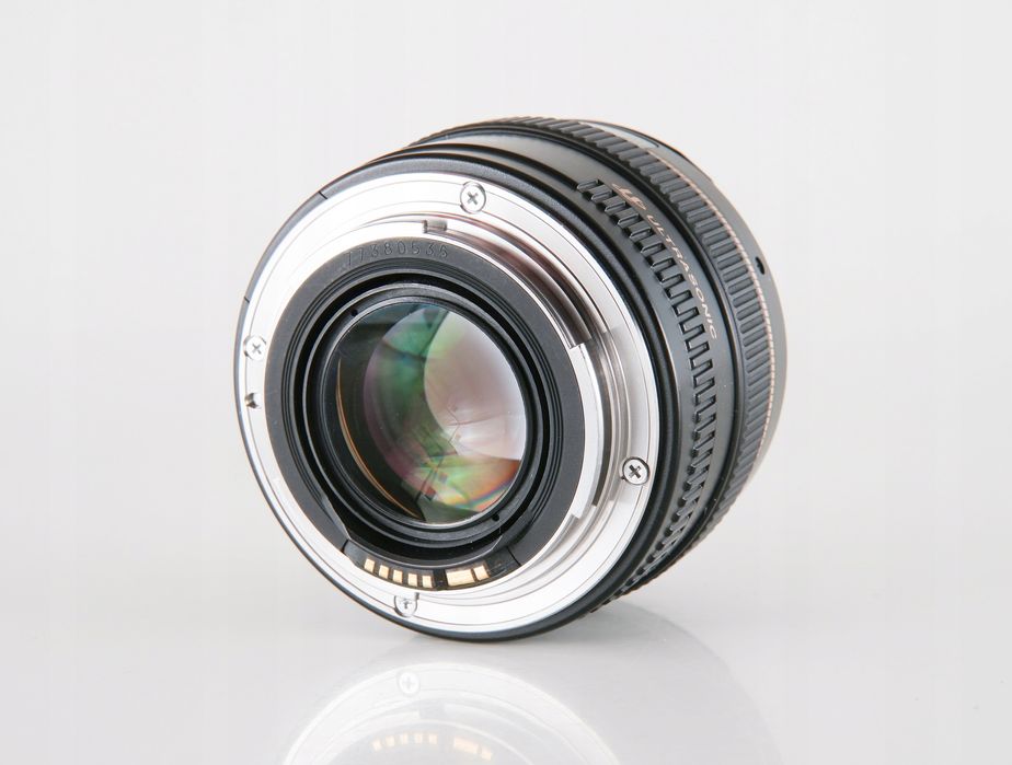 Obiektyw Canon EF 50mm f/1.4 USM stan bdb.