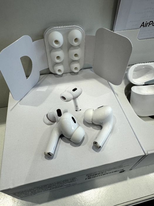 Навушники Apple AirPods Pro 2 Gen