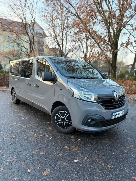Renault Trafic LONG | 8 OSÓB | prywatny