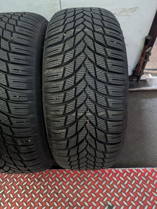 Opony zimowe lassa 215/55r16 25r jak nowe 9,2mm