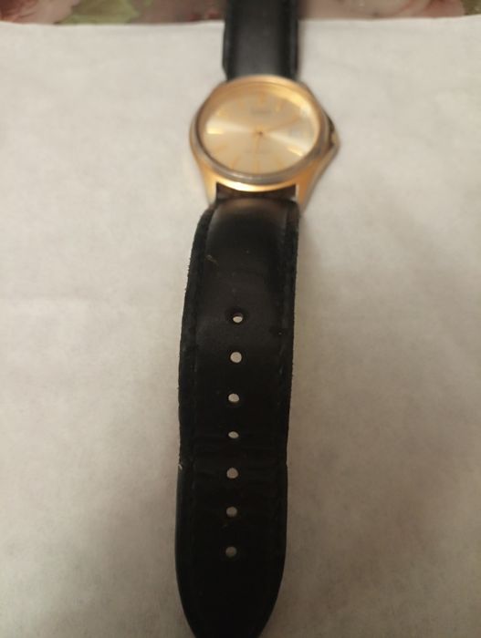 Кварцевые часы casio, японский механизм