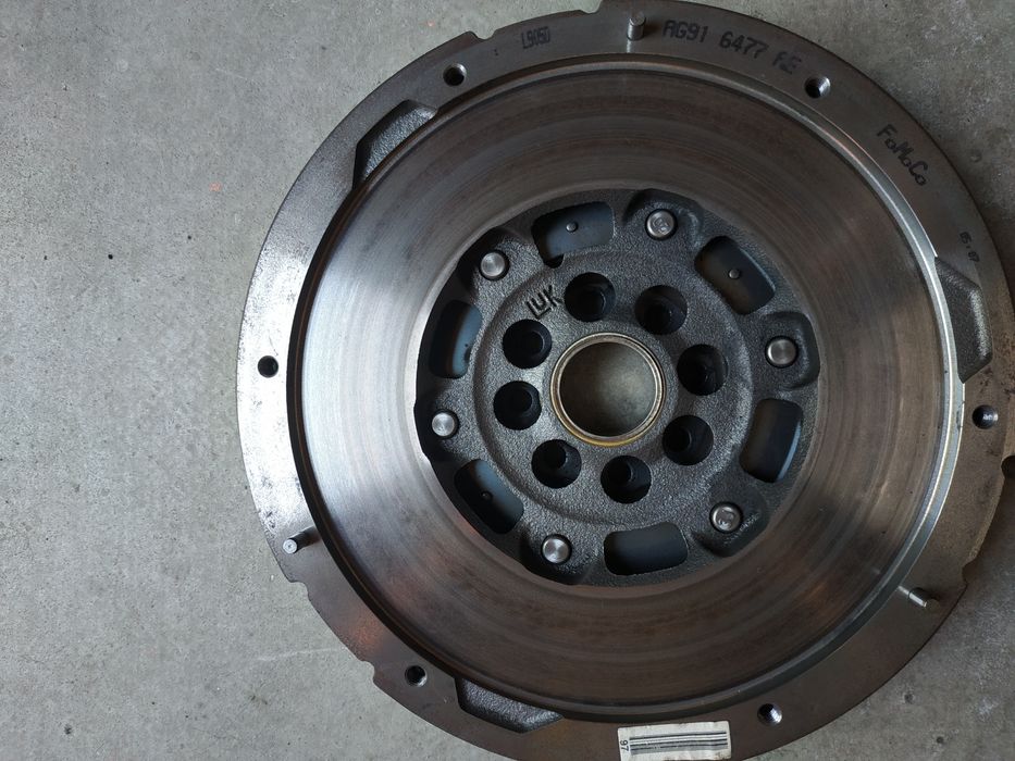 Двухмасовий маховик на Форд Куга 2.0 дизель