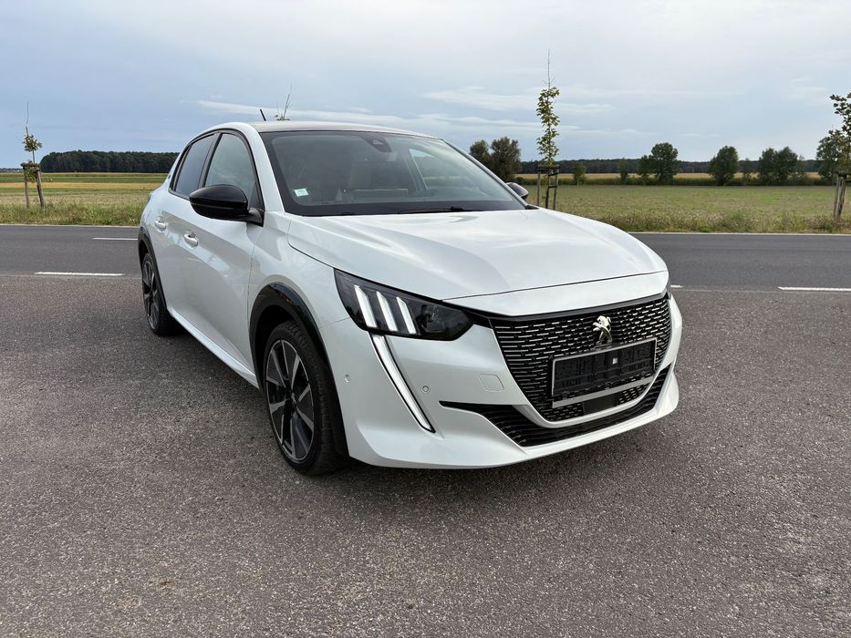 Peugeot 208 e-208 GT