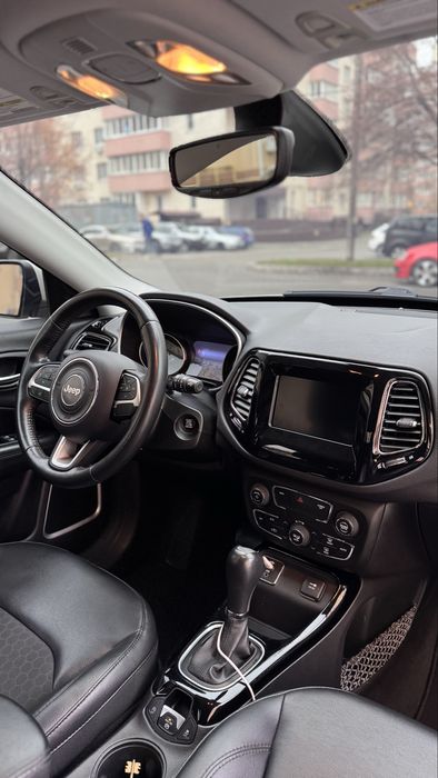 Jeep Compass Latitude Plus 2018