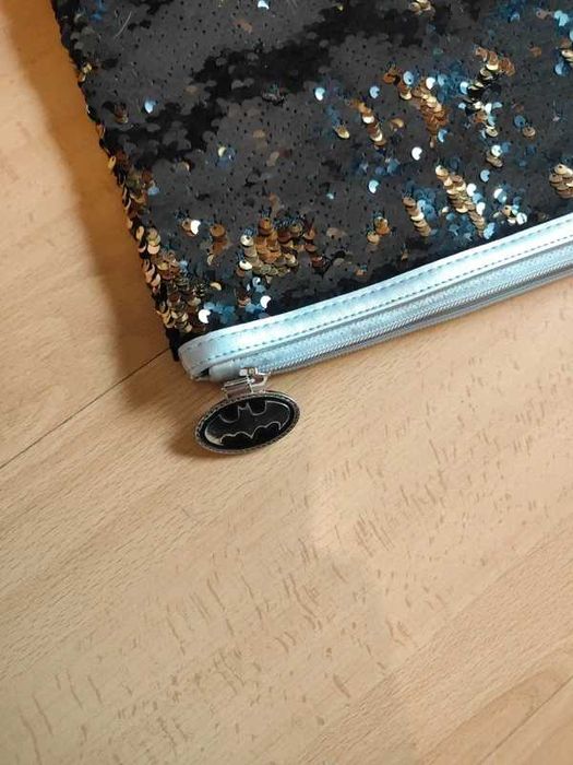 Mala de mão tipo clutch