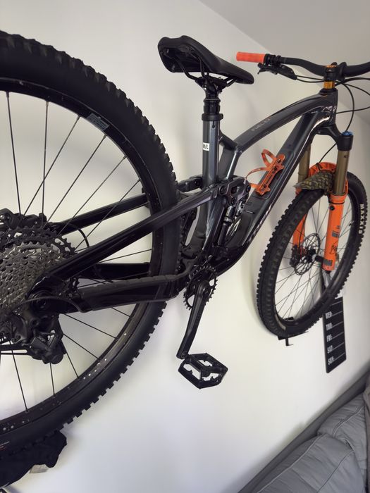 Trek Fuel EX 8 Gen 6 (2024) - Fox 38 Factory