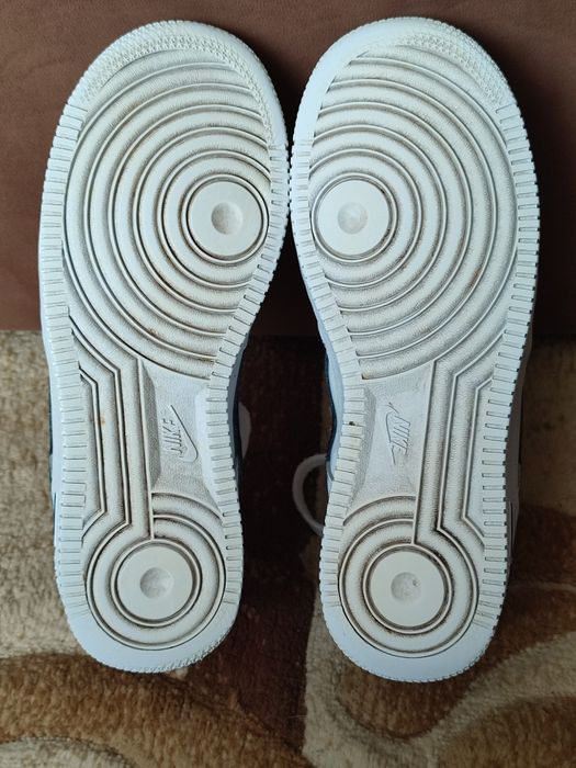 Кросівки Nike Air Force 1 Low. 37.5 розмір, з натуральної шкіри