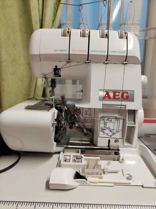 Продам 4 нитковий оверлок AEG 320 .