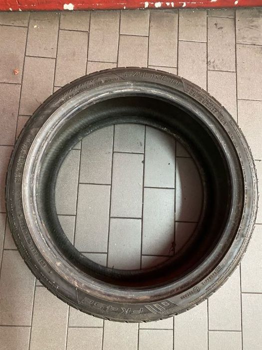 2 Pneus Falken 225/35/17 FK452 86Y com mais de 90% de piso