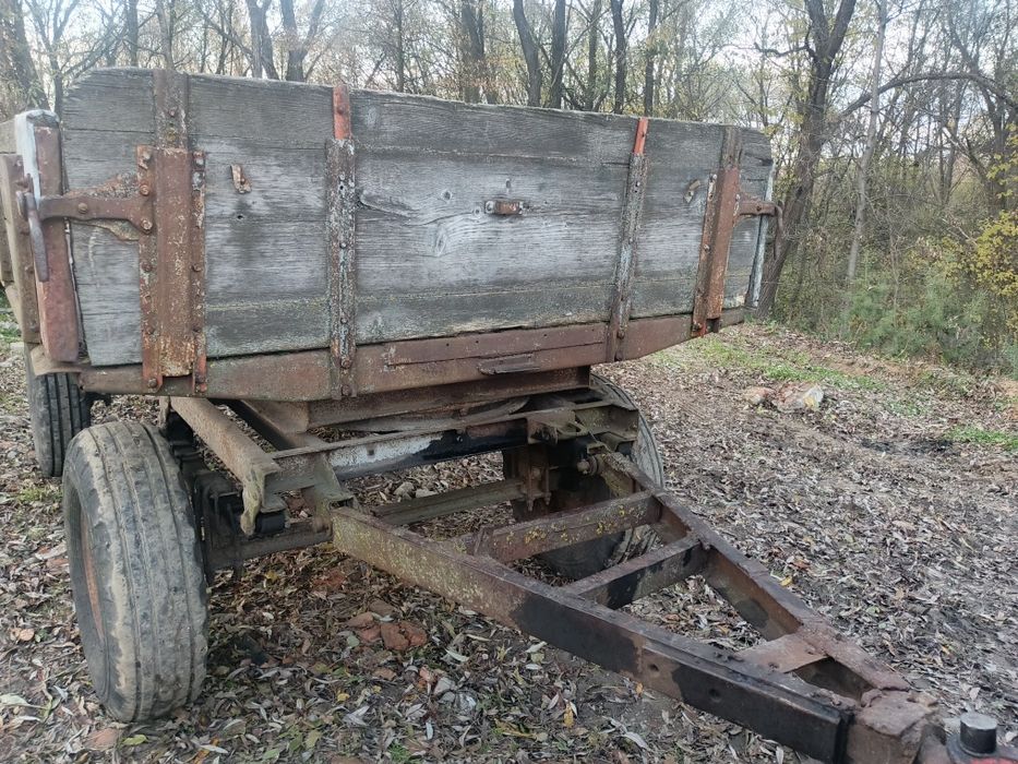 Продам прицеп 2птс4
