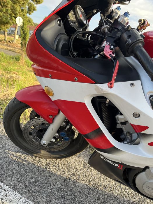 Yamaha R6 (25kw livrete)
