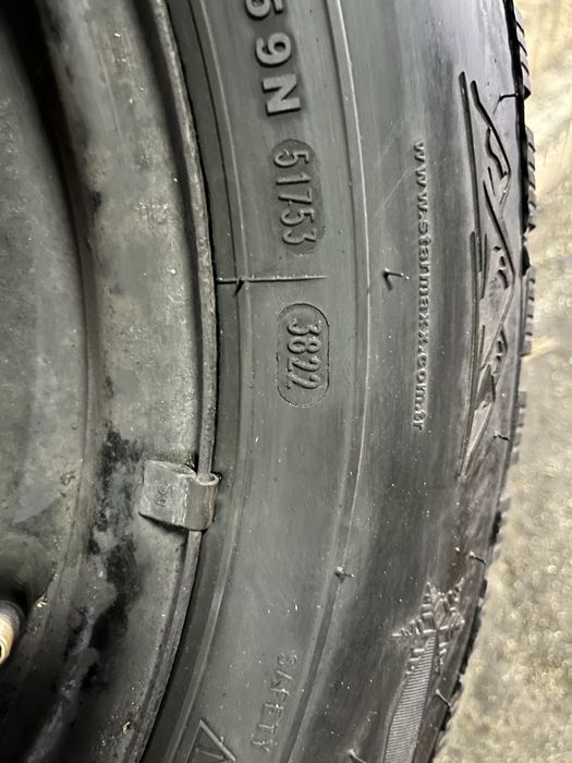 Зимова гума в зборі з дисками Starmaxx r15 5/112 Golf/vag комплект