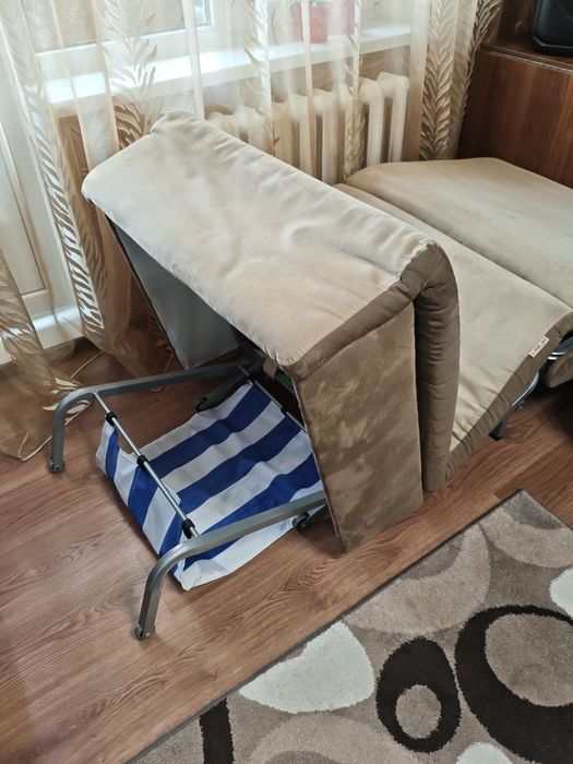 Кресло-кровать диван