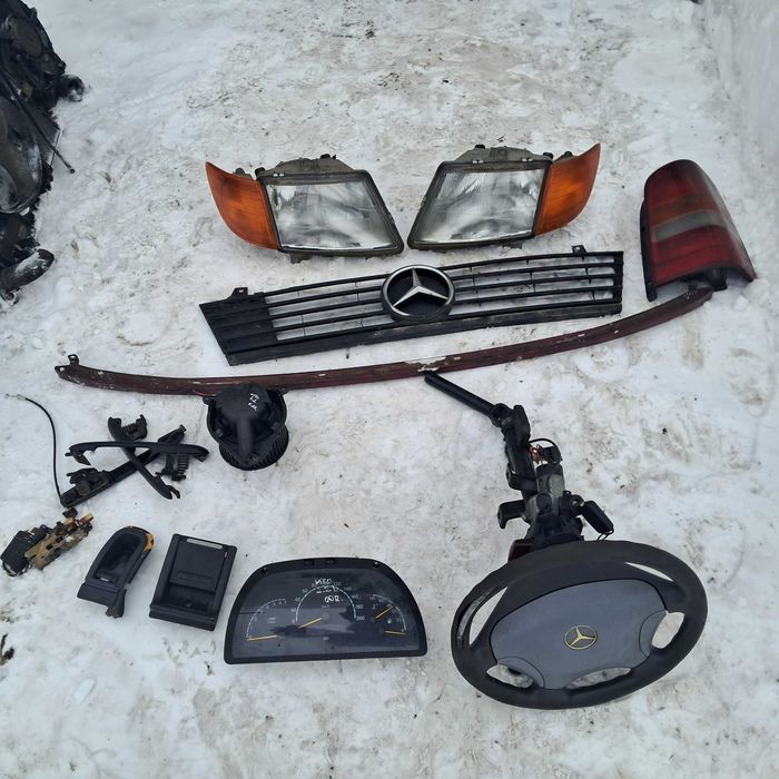 Капот Віто Вито Vito W638 638 108 110 112