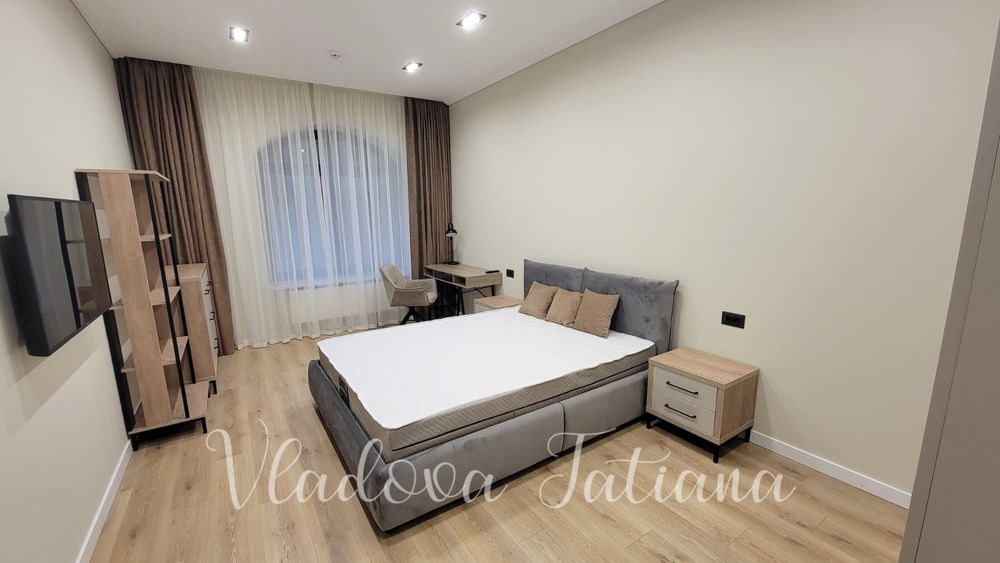 Аренда дома на ФОНТАНЕ  450м², 6 спален, вид на море!