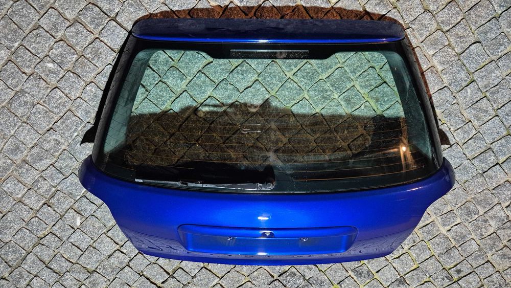 AUDI A4 B5 (8D)-Mala Original em excelente estado modelo 1996 até 2001