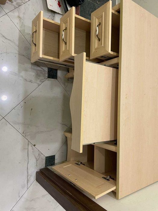 Стол письменный ДСП