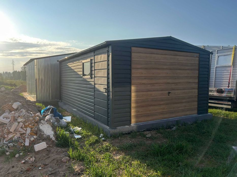 Garaż Blaszany 4x5 Dwuspadowy Dach Grafit + Winchester  Brama Uchylna