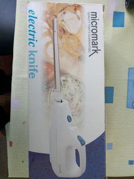Продам електричний ніж