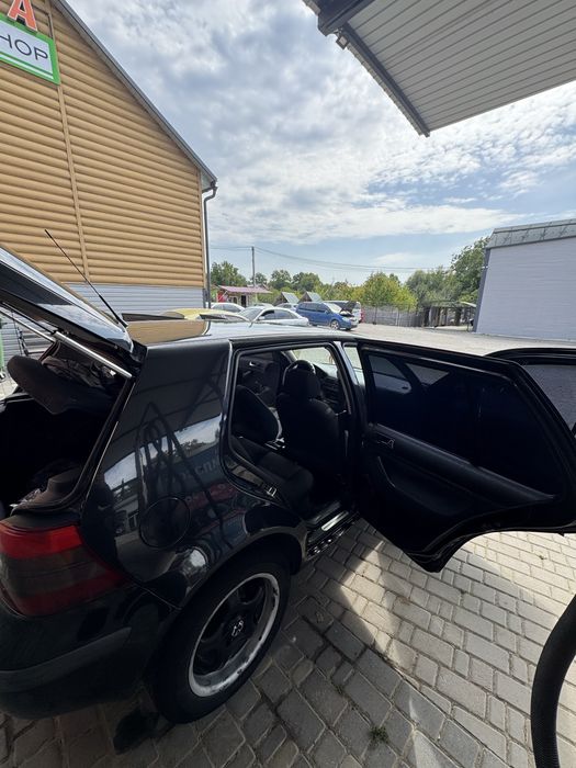 Продам Golf 4 в дуже гарному стані