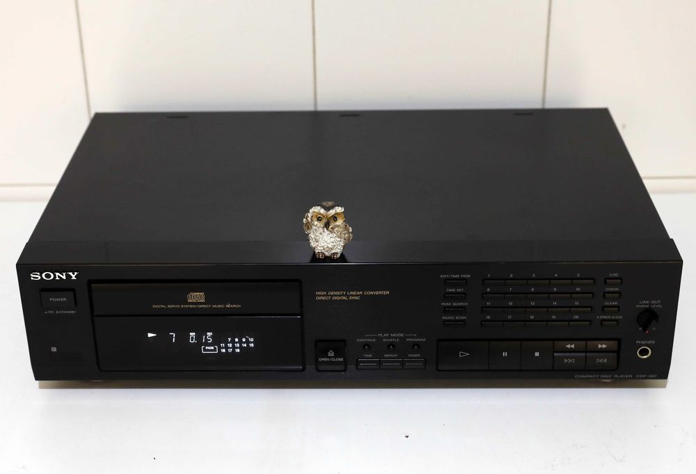 Sony CDP-597 Compact Disc Player