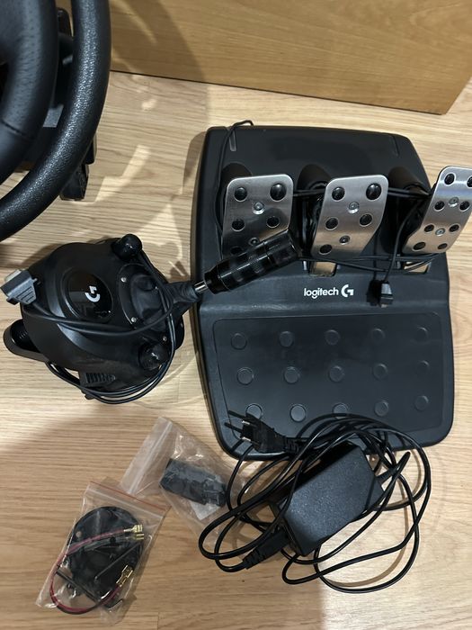 Volante G29 com caixa