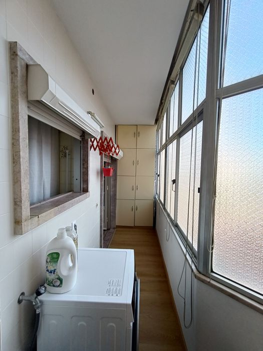 Quarto em T2 amadora