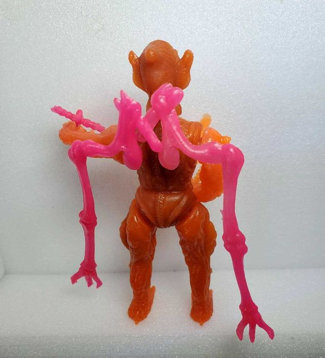 Фигурка фентези коп. 90е. Крюгер!
