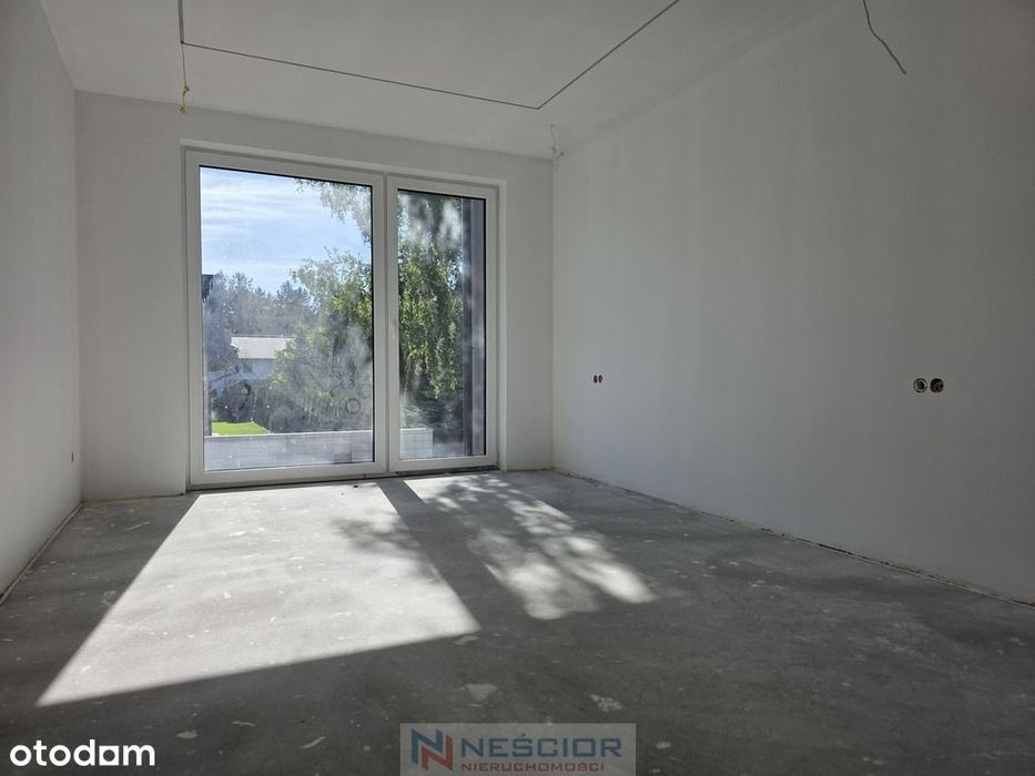 Segment narożny 140 m² w stanie deweloperskim | Garaż w bryle